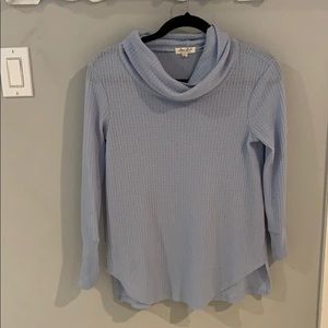 Turtle neck blue sweater